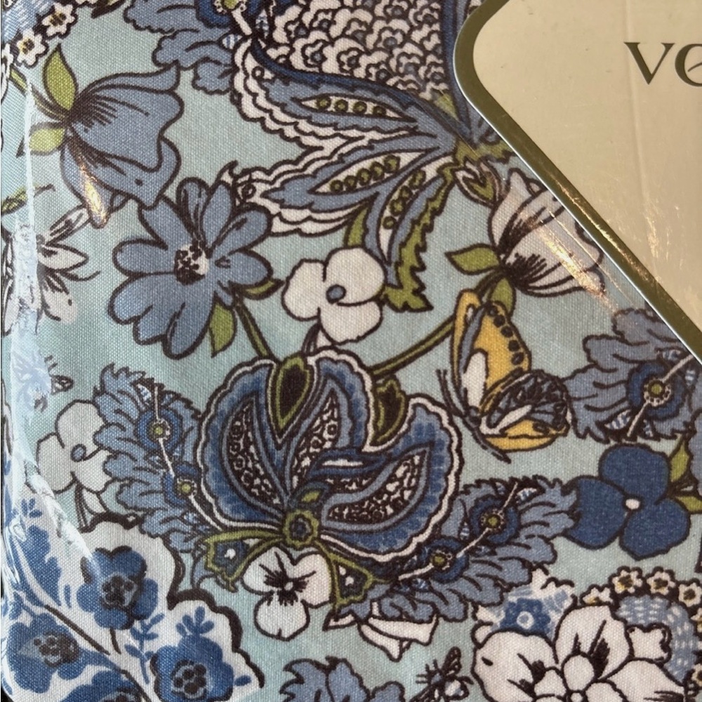 NEW Vera Bradley Queen Sheet Set 6 Piece Blue Floral - Picture 4 of 6